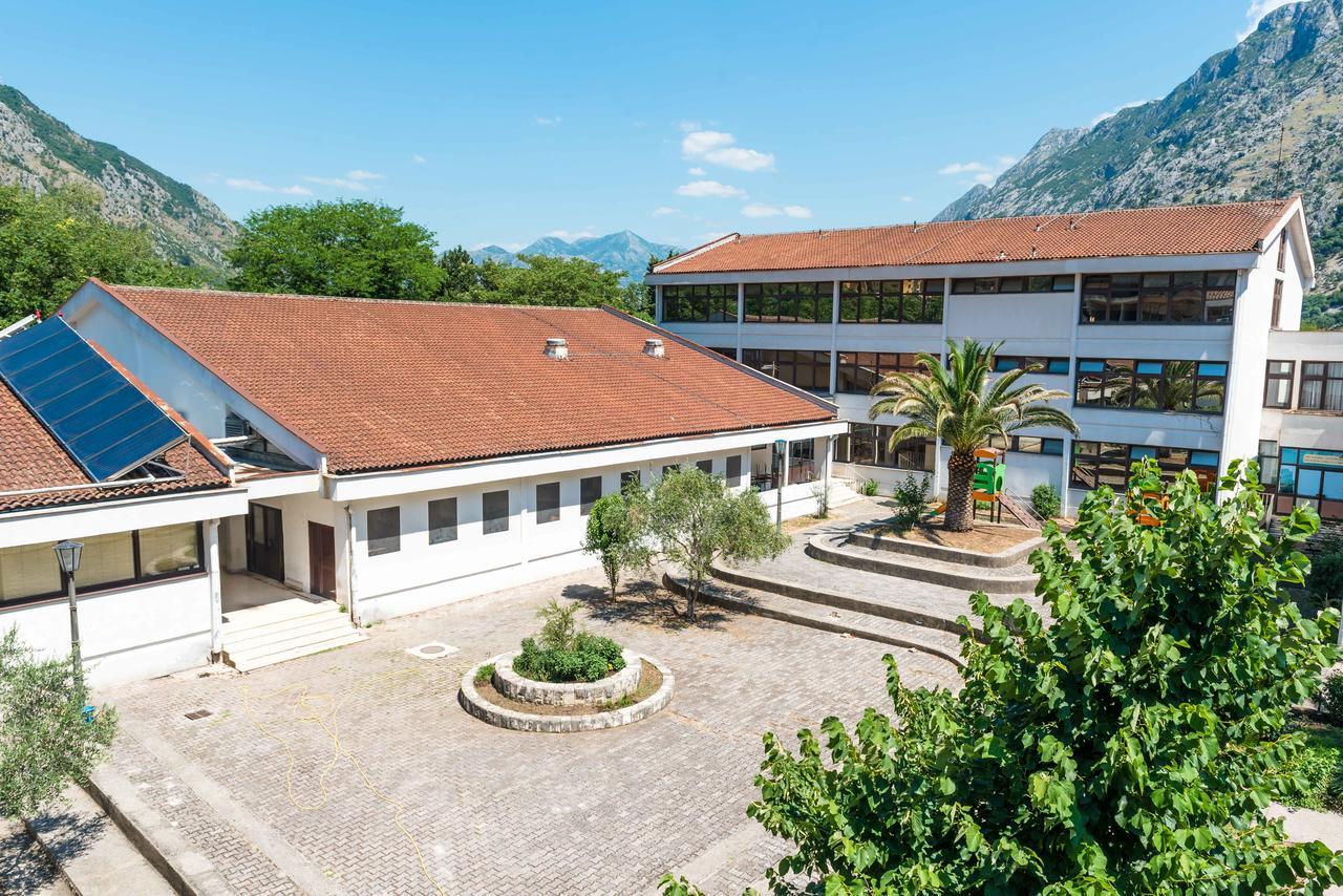 Guesthouse Lovcen Kotor Ngoại thất bức ảnh